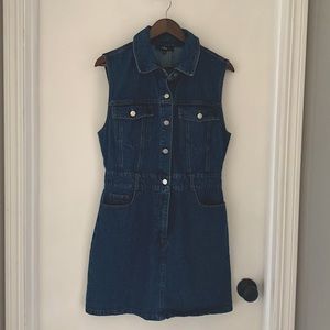 NWT Never Worn Lulu’s Size L ‘Ready to Charm’ Medium Wash Denim Mini Dress